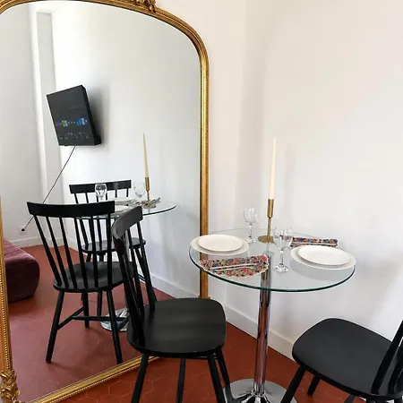 Apartment T2 - Proche Du Port *