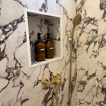 Apartment T2 - Proche Du Port